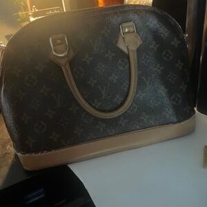 Lv tote
